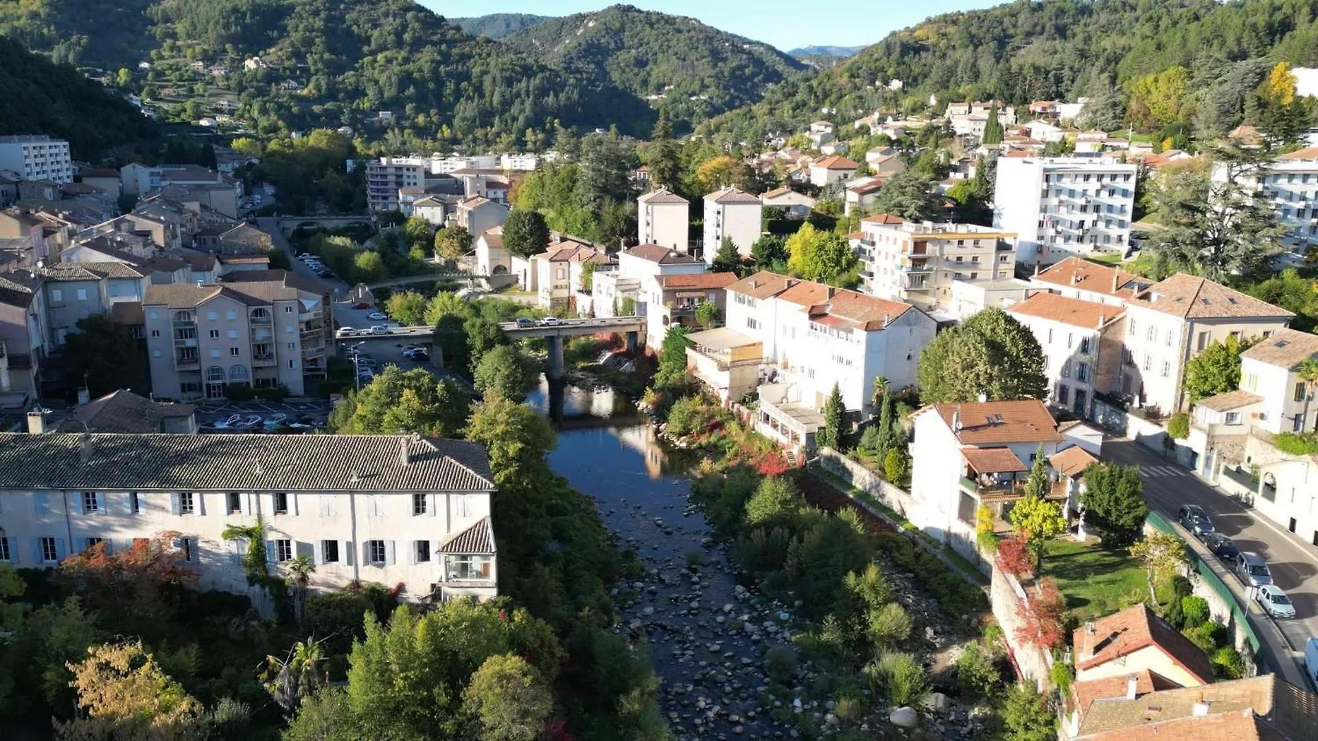 Apartment Calme, Proche Des Thermes Et Des Commerces Vals-les-Bains