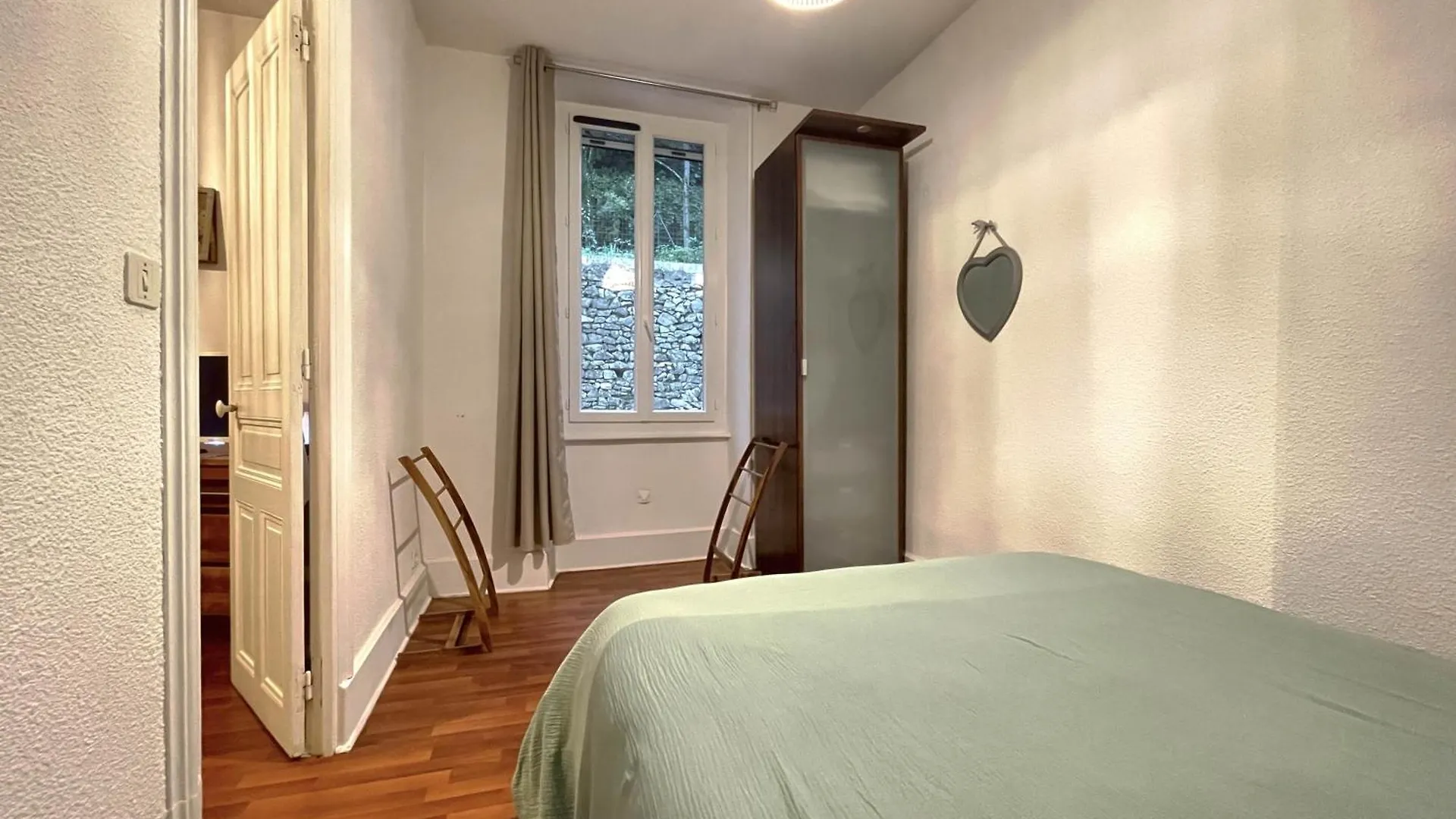 Calme, Proche Des Thermes Et Des Commerces Vals-les-Bains Apartment